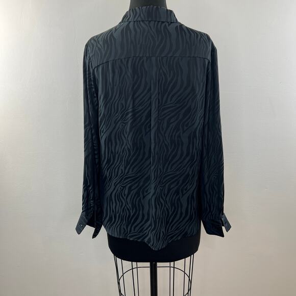 David Lerner EVEREVE Black S Top Zebra Print Button Up Collared Long Sleeve Fit - Picture 7 of 7